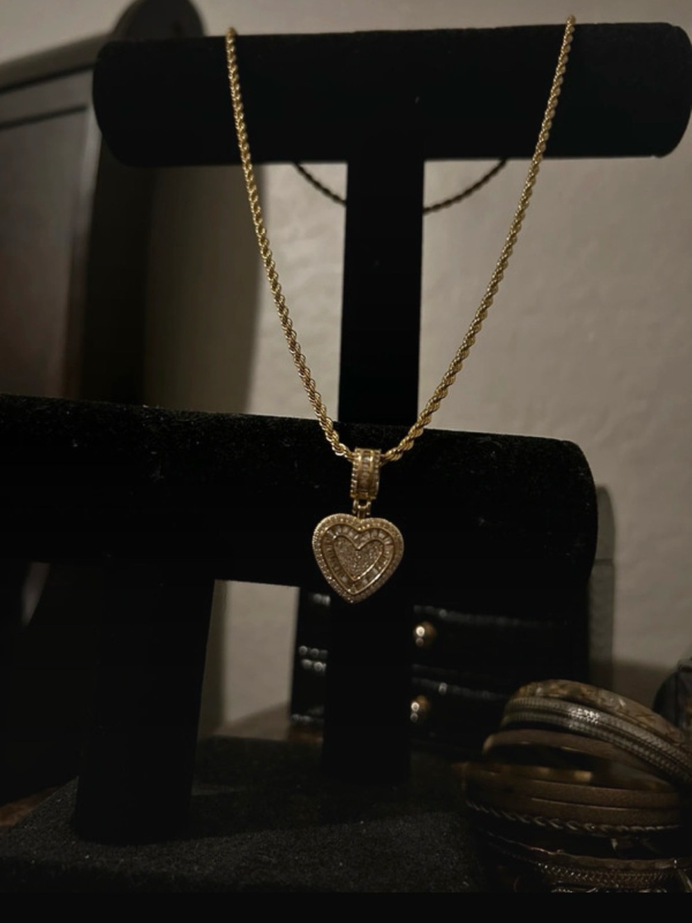 Gold diamond heart necklace